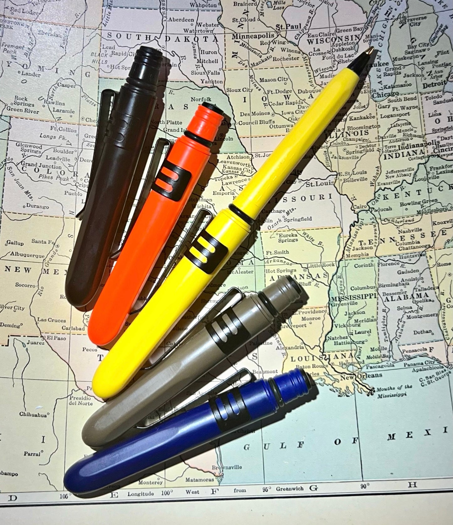 Pokka Clipmate Pocket Pen Klip Set - Choose your color